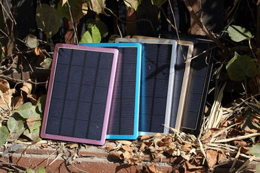 De aangepaste Draagbare Lader van de de Zonnemachtsbank van 5000mah voor Mobiele Telefoon, iPad, Camera