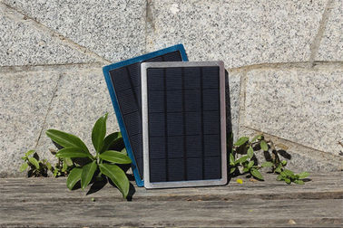De aangepaste Draagbare Lader van de de Zonnemachtsbank van 5000mah voor Mobiele Telefoon, iPad, Camera